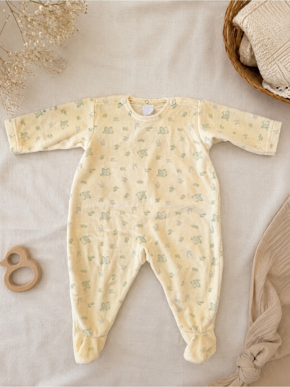 Petit Bateau Baby Footed Sleeper Pajamas Yellow Green Print Velour Infant